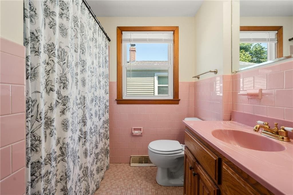 21 Ashley Street photo 17