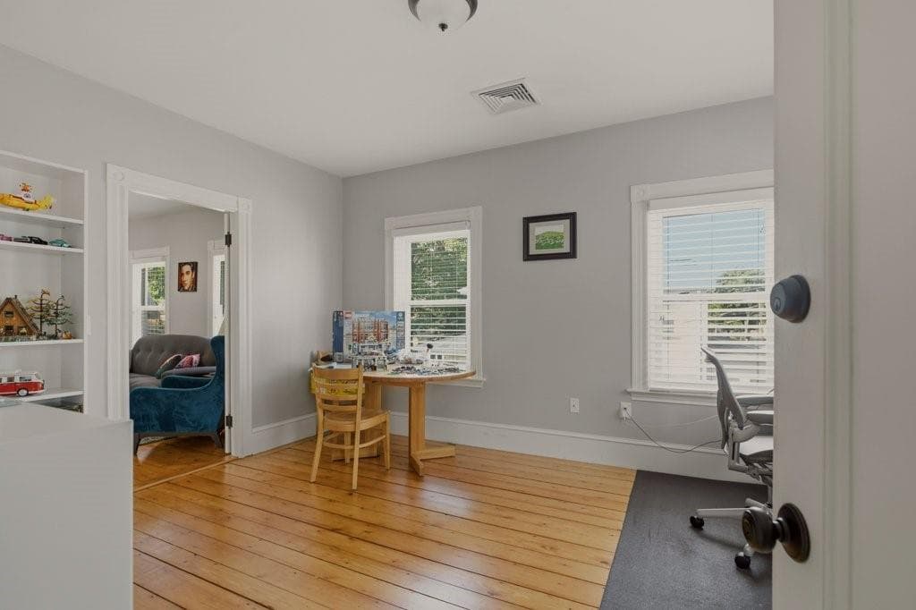 88 Burton Street photo 42