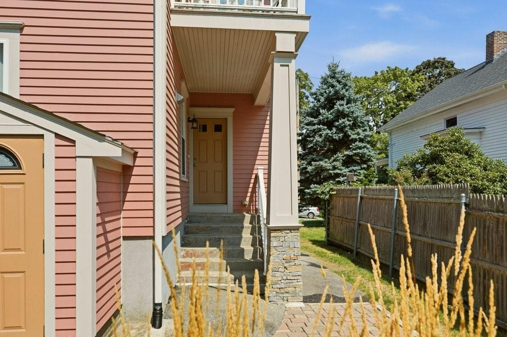 88 Burton Street photo 47