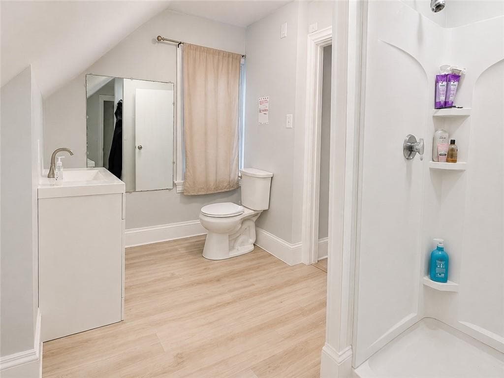 13 Osborn Street photo 10