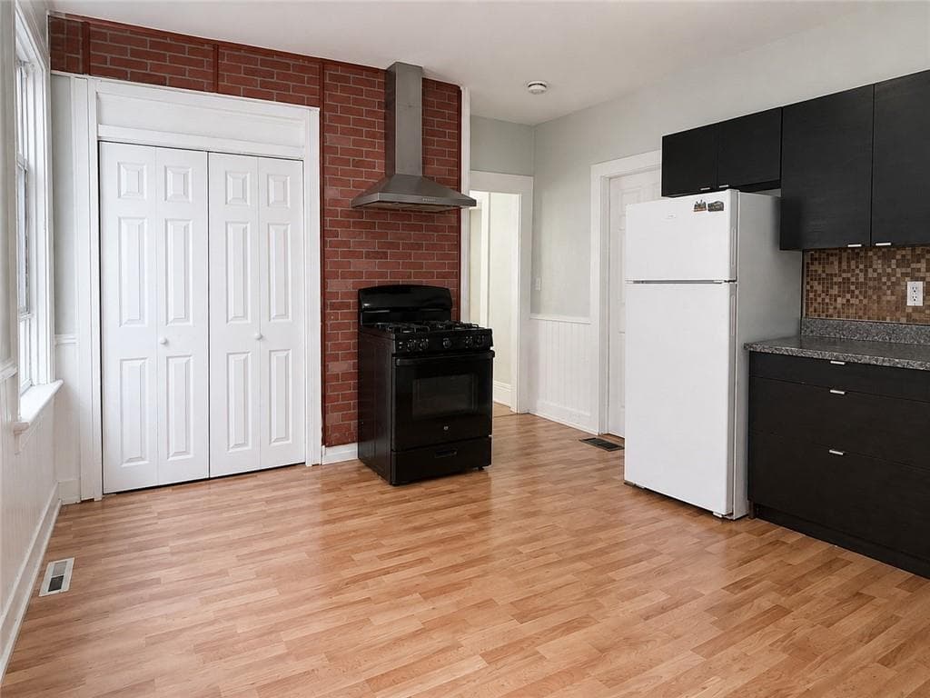 13 Osborn Street photo 4