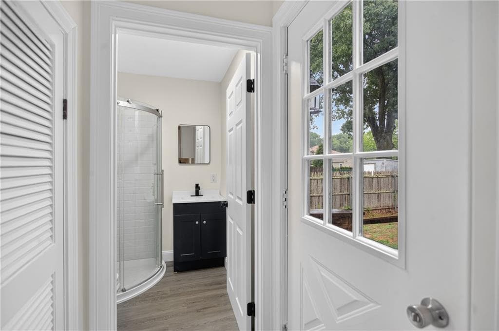 68 Uncas Street photo 14