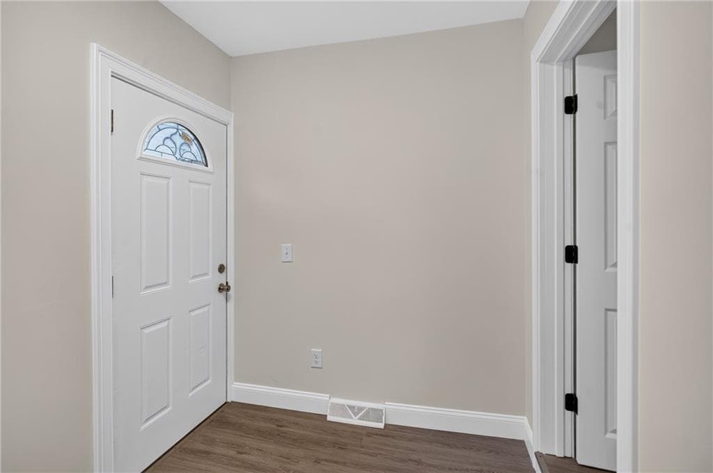 68 Uncas Street photo 11