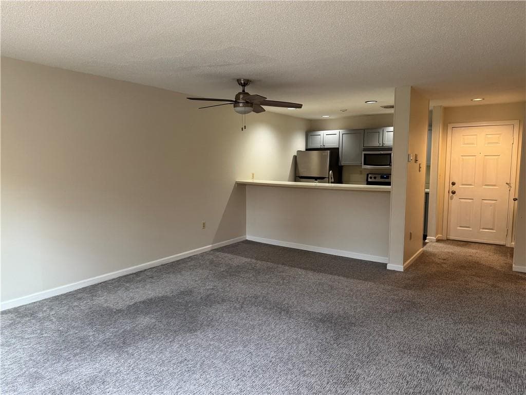 Condominium at 3524 West Shore Road UNIT 807, Warwick, photo 21 of 21