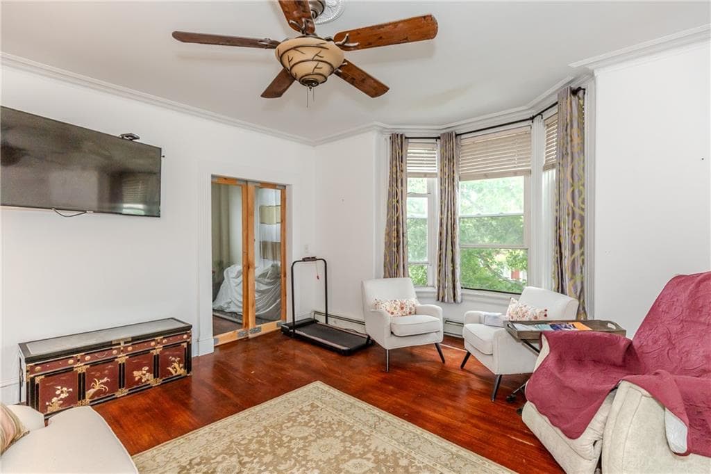 229 Gano Street photo 17