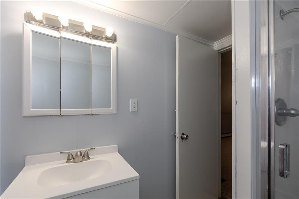 229 Gano Street photo 32