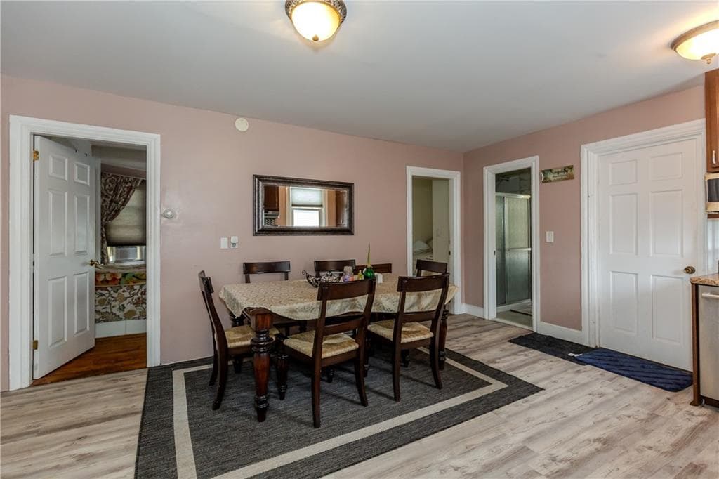229 Gano Street photo 21