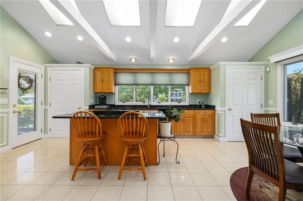 210 Wildflower Drive photo 38