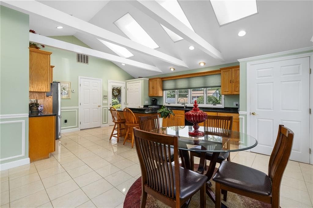 210 Wildflower Drive photo 39