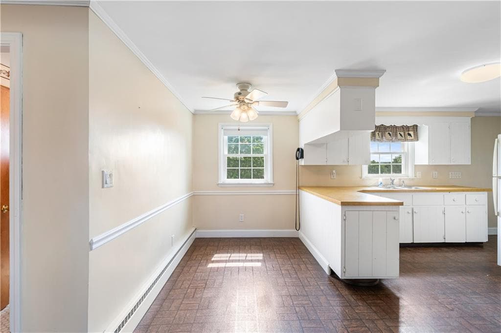 Single Family Residence at 4 Eisenhower Street, Cumberland, photo 13 of 50