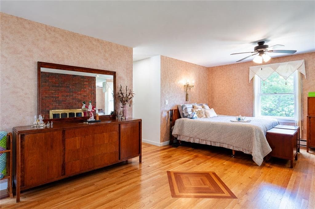 10 Surrey Lane photo 26