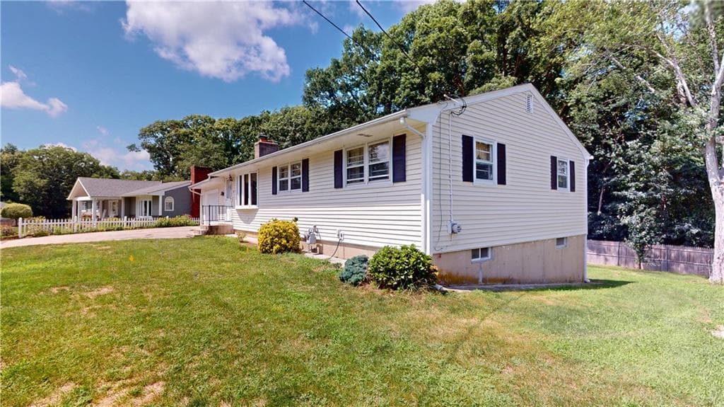 52 Atlantic Avenue photo 4