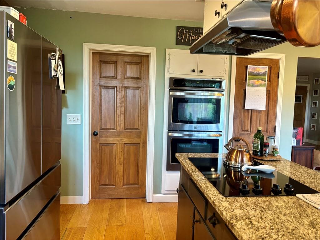 31 Hamilton Hill photo 2