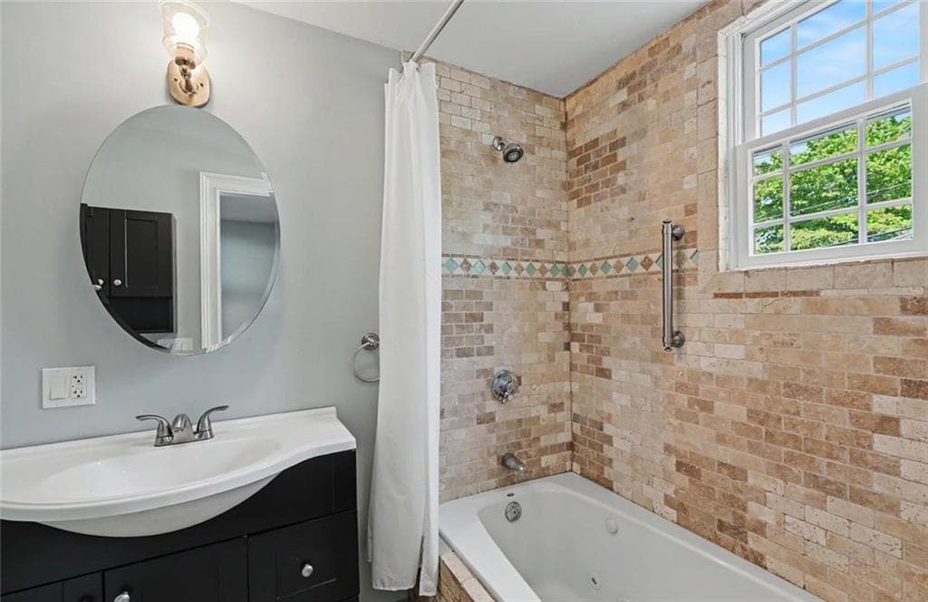 176 Medway Street photo 16