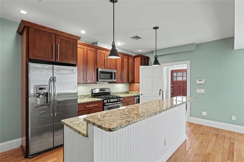 176 Medway Street photo 7