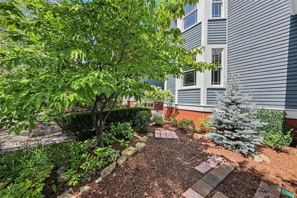 176 Medway Street photo 36