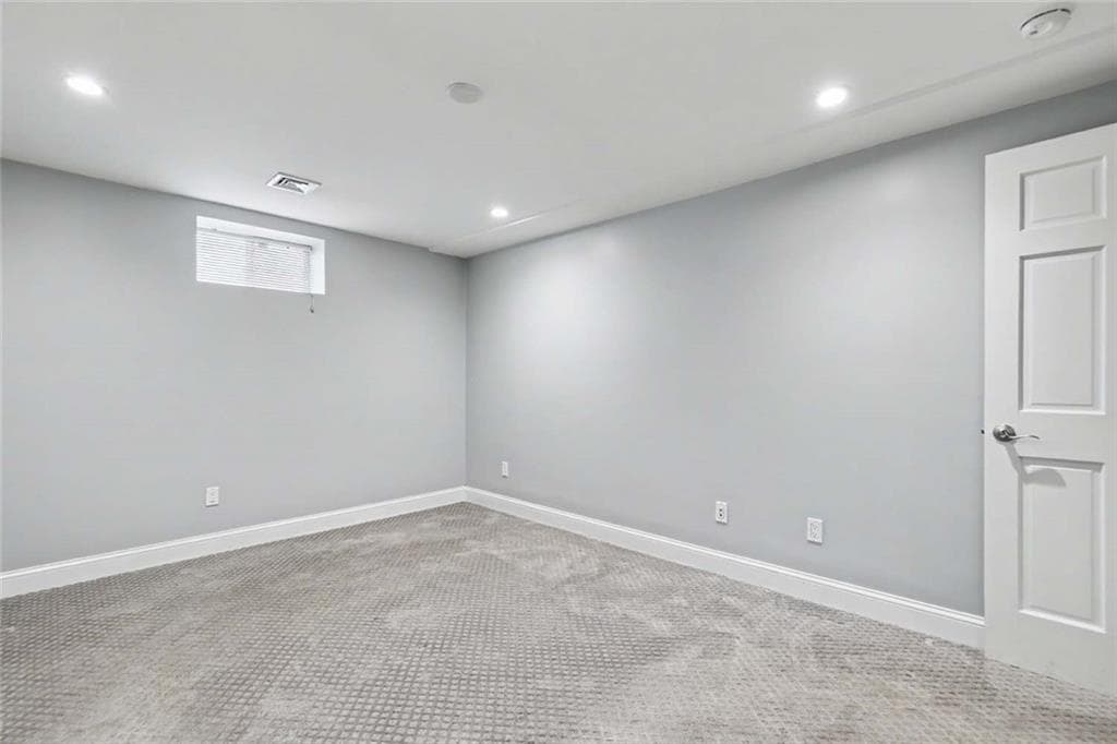 176 Medway Street photo 32