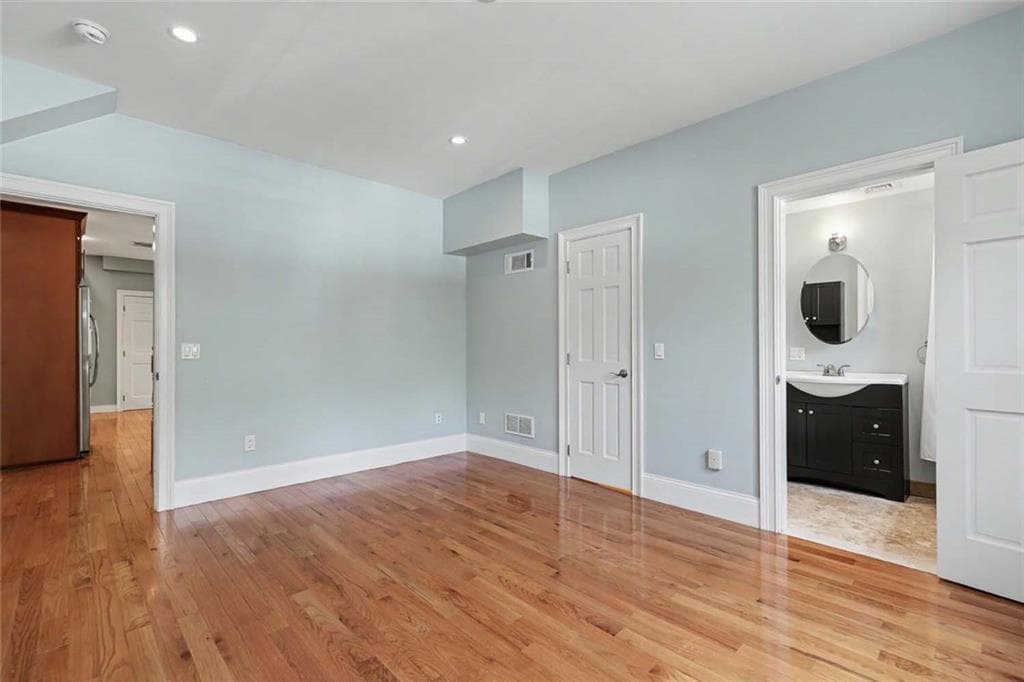 176 Medway Street photo 14