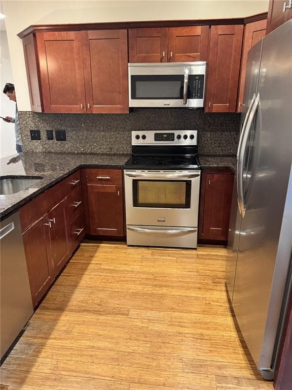 58 Sutton Street UNIT 5 photo 5