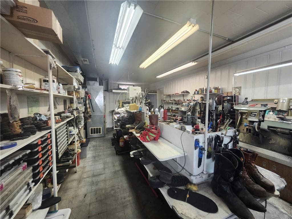 100 Archambault Avenue photo 10