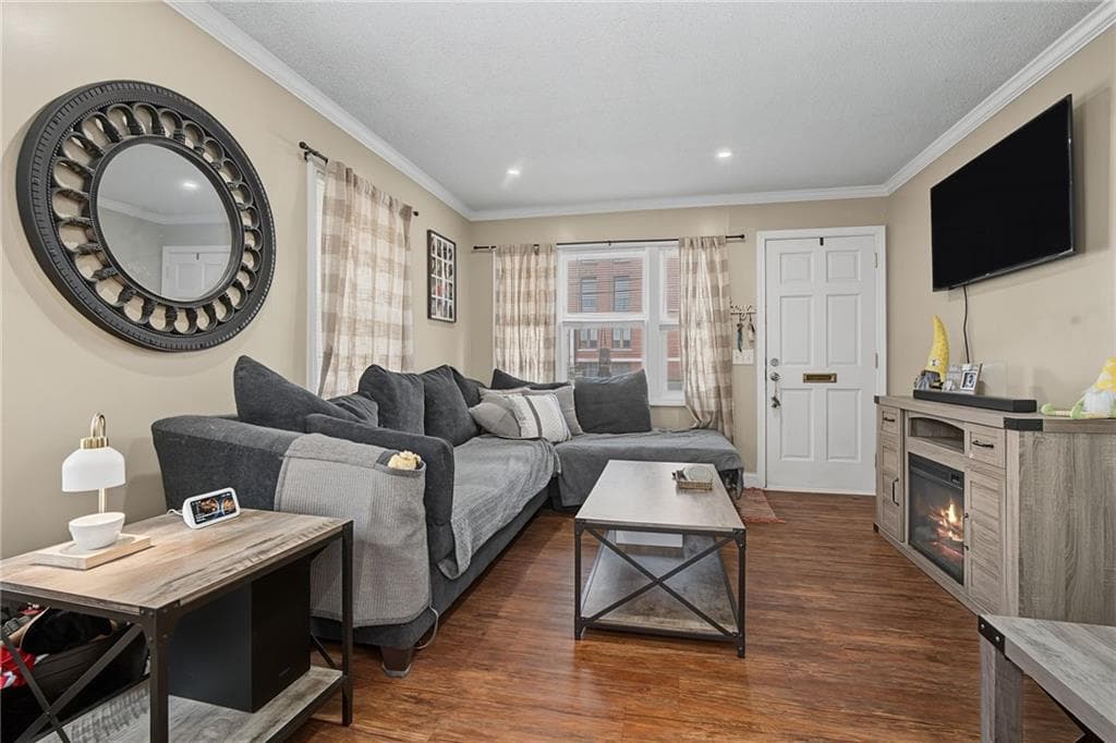 348 Park Place photo 6