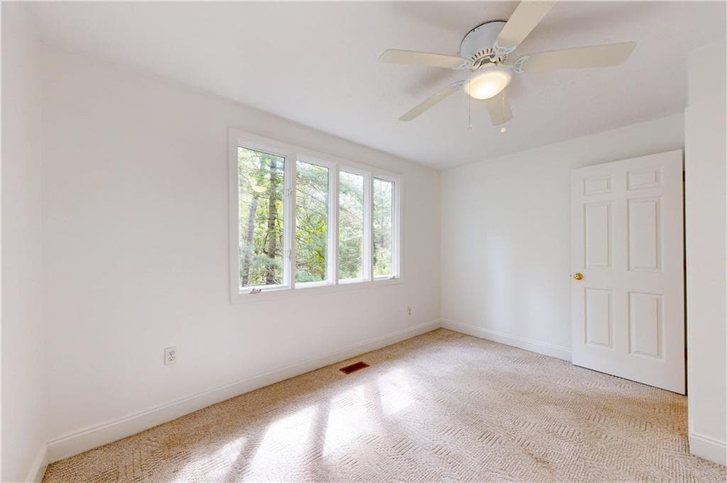 209 Shannock Road photo 23