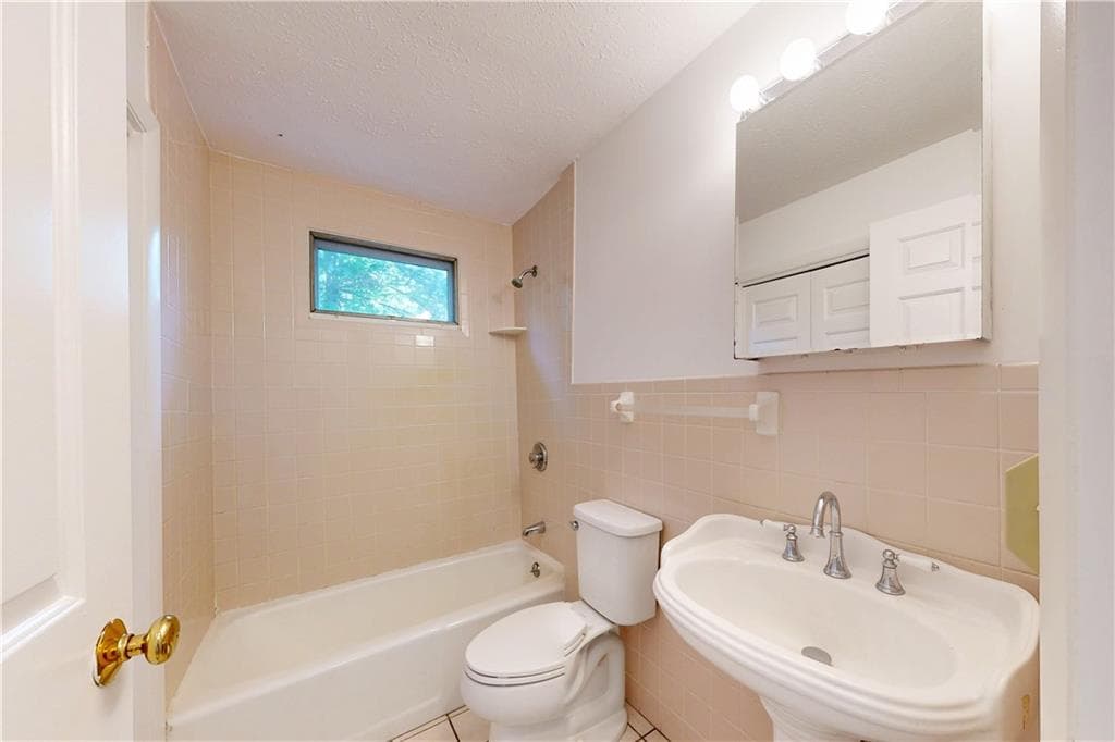 209 Shannock Road photo 13