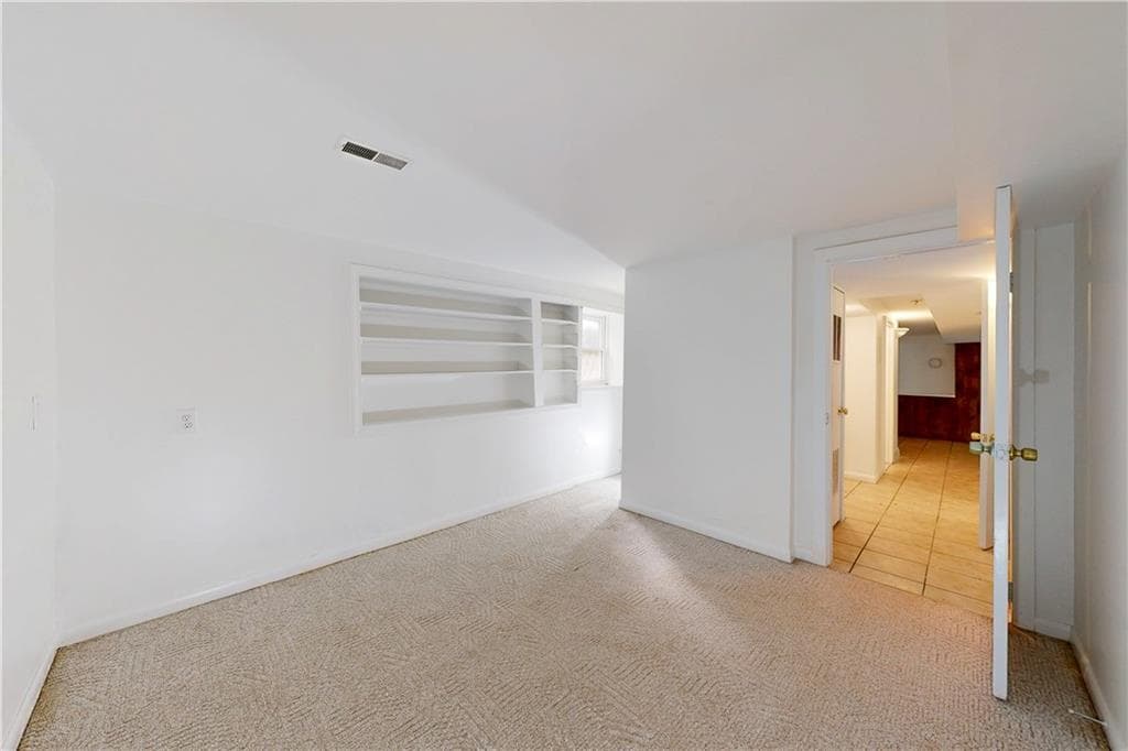 209 Shannock Road photo 29