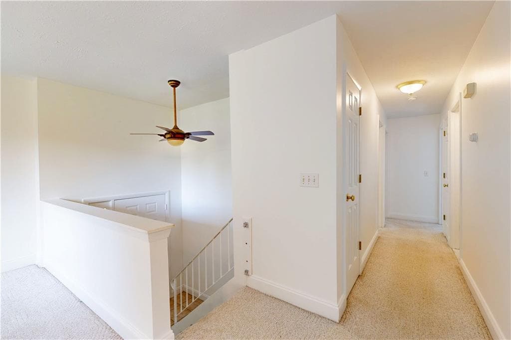 209 Shannock Road photo 4