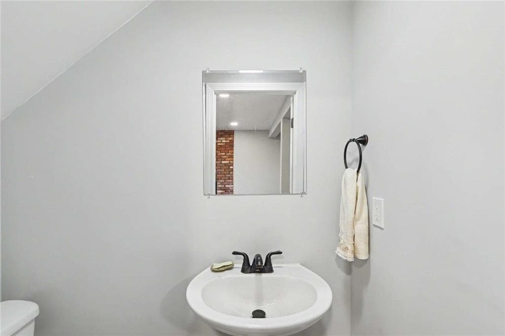 145 Grandview Avenue photo 30
