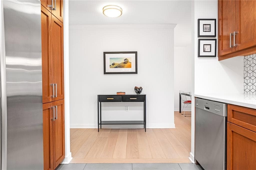 100 Exchange Street UNIT 1302 photo 6