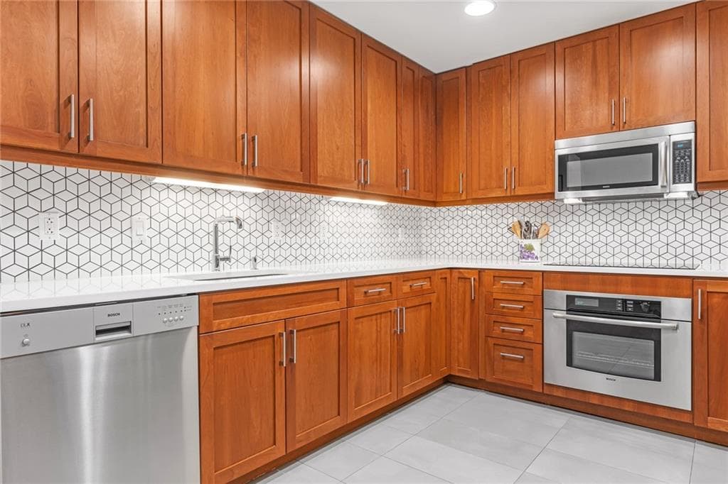 100 Exchange Street UNIT 1302 photo 5