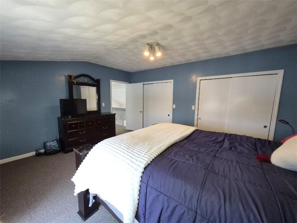2484 Hartford Avenue photo 30