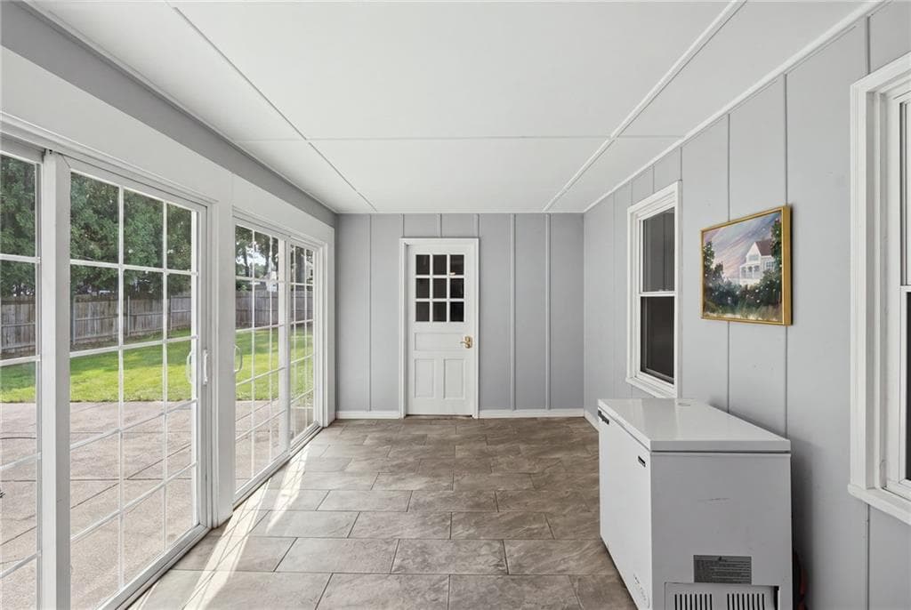465 Red Chimney Drive photo 42