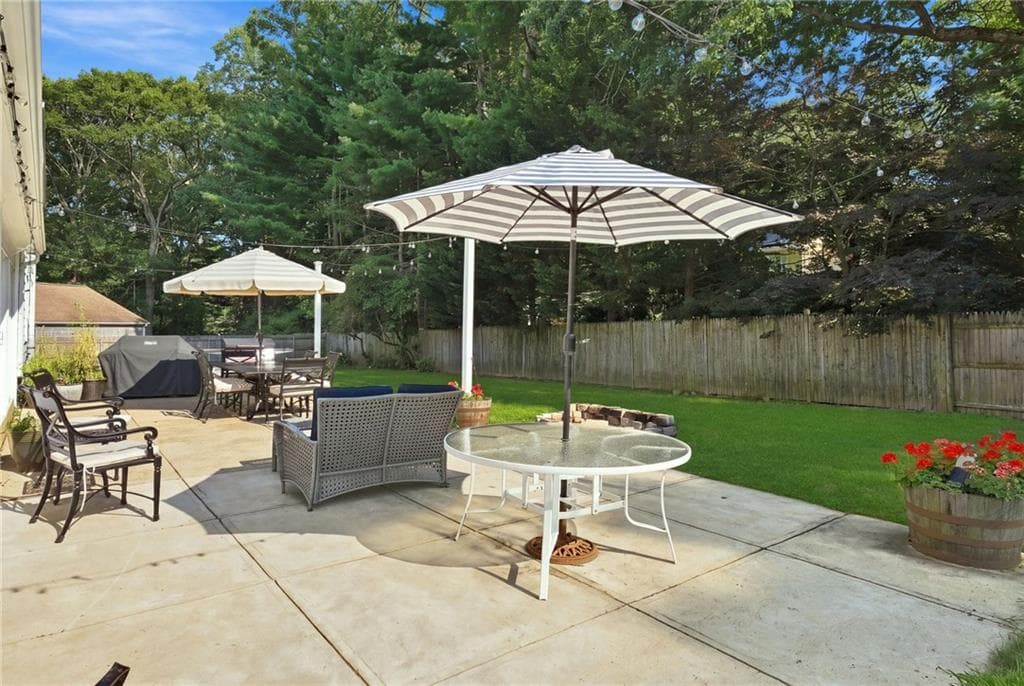 465 Red Chimney Drive photo 47