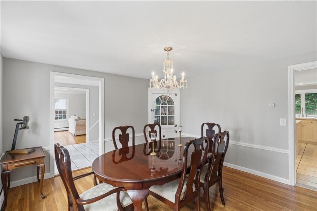465 Red Chimney Drive photo 14