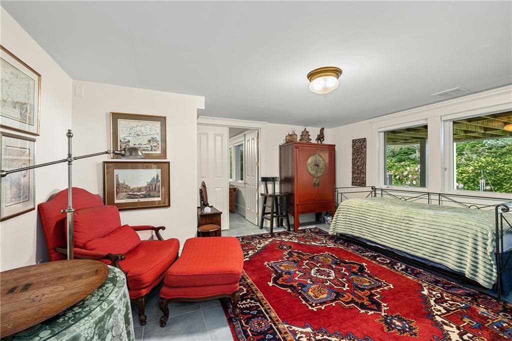 Single Family Residence at 464 Black Point Lane, Portsmouth, photo 33 of 49