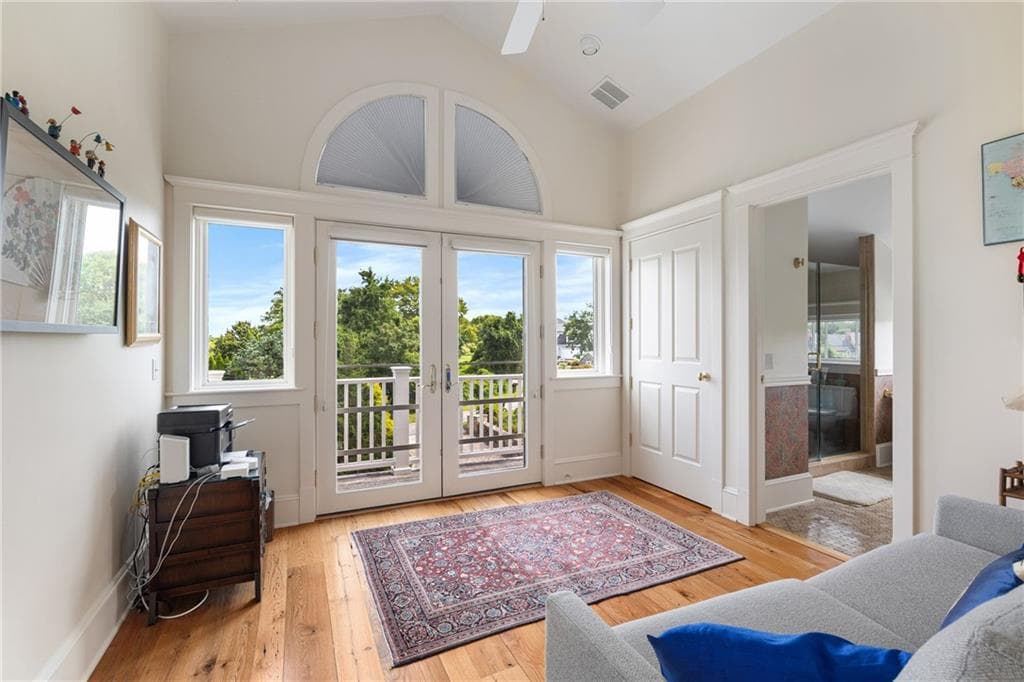 Single Family Residence at 464 Black Point Lane, Portsmouth, photo 29 of 49