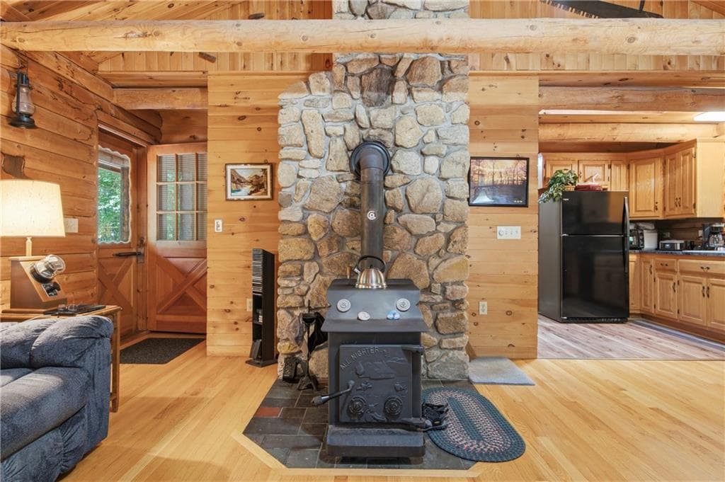 Single Family Residence at 340 Snake Hill Road, Burrillville, photo 10 of 31