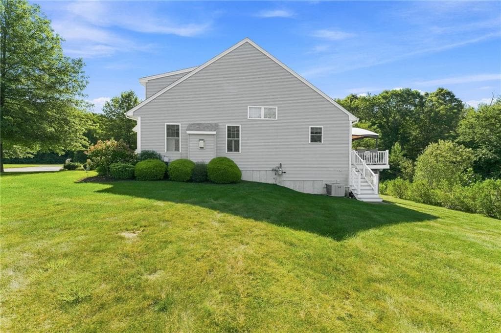 135 Brandywyne Court photo 23