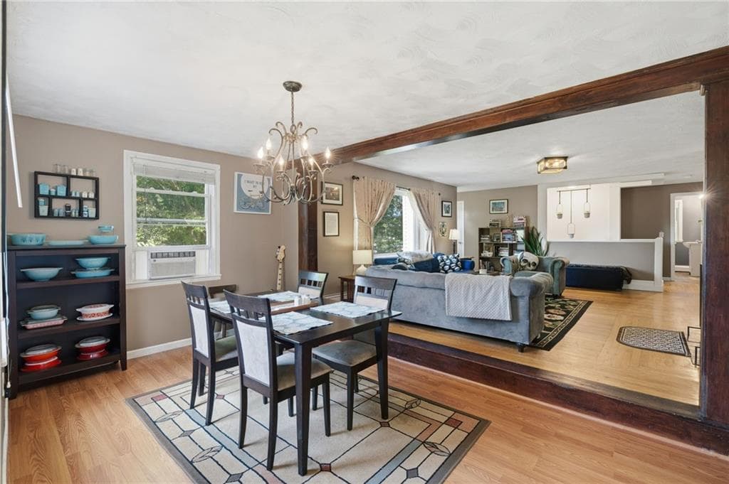 2956 Hartford Avenue photo 4