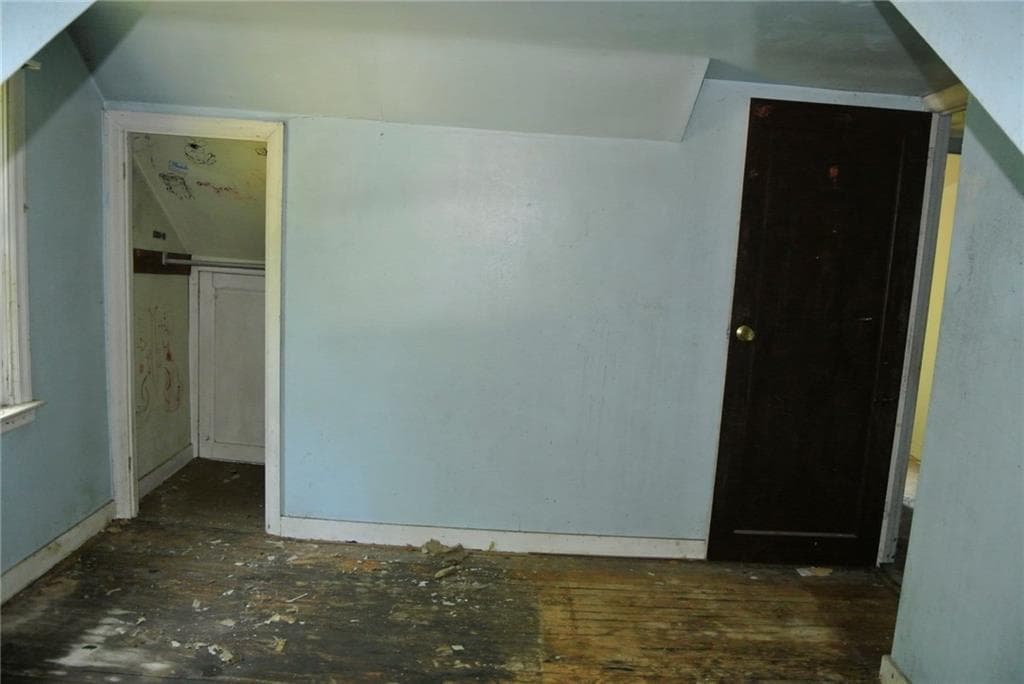Single Family Residence at 4 Boswell Trail, Foster, photo 20 of 25