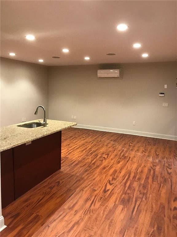 82 Sutton Street photo 15