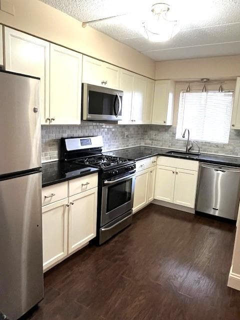 175 hoffman Avenue UNIT 410 photo 3
