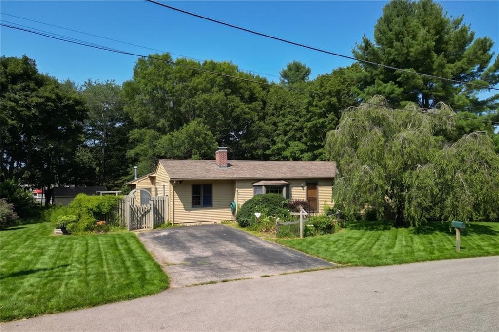 17 Crest Drive photo 5