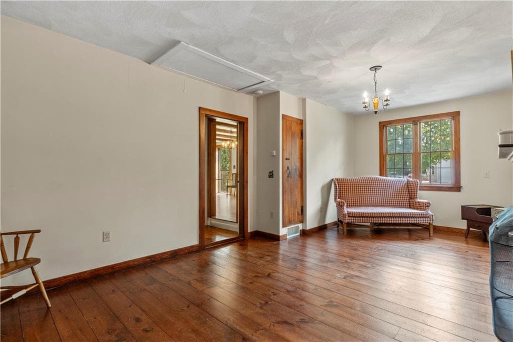 17 Crest Drive photo 20