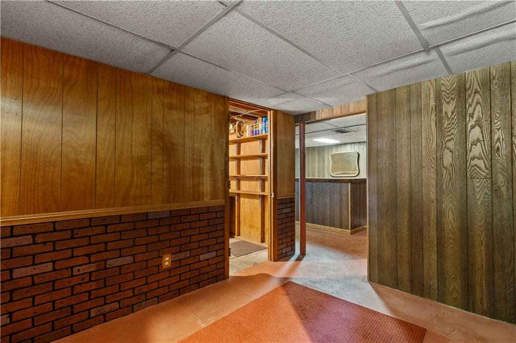 17 Crest Drive photo 38