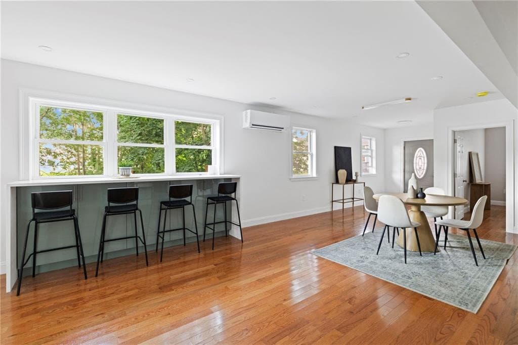 18 Pevear Avenue photo 10