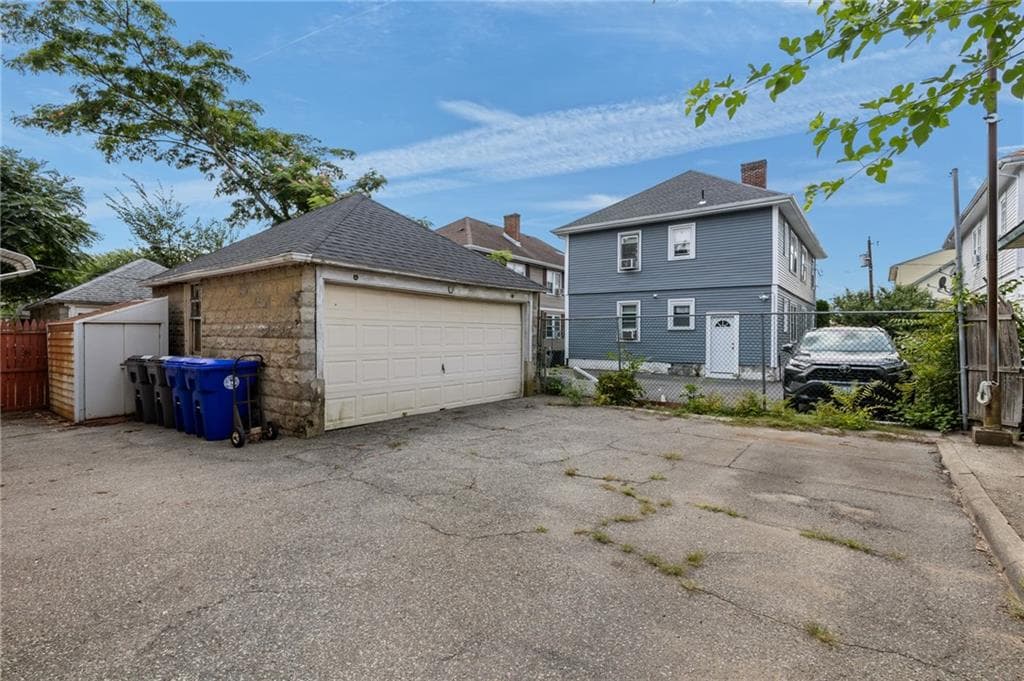 34 Matson Avenue photo 42