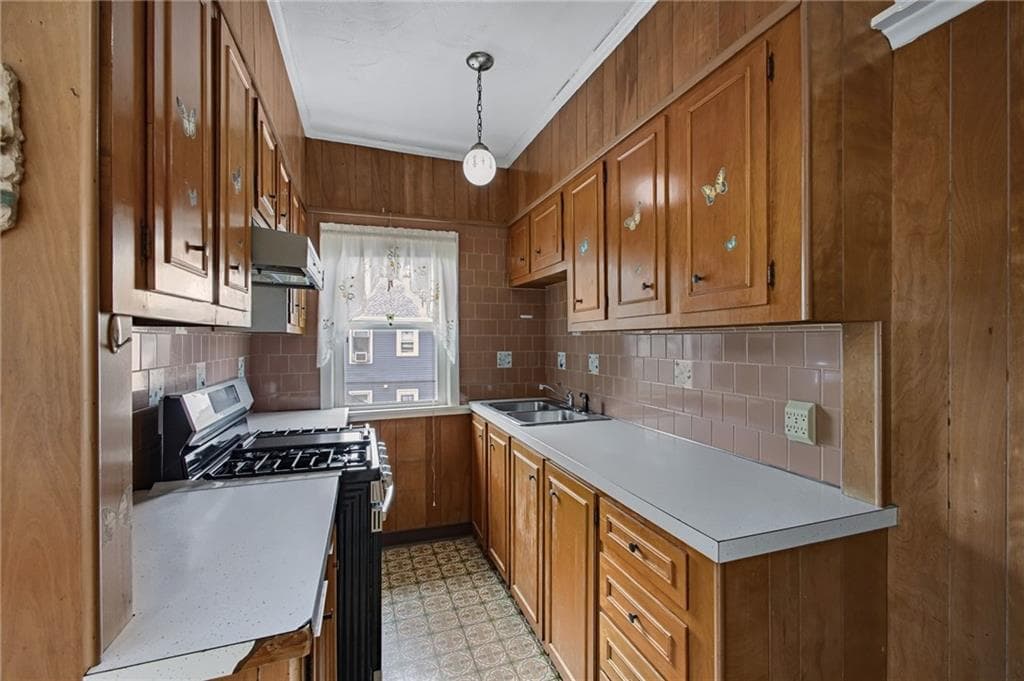 34 Matson Avenue photo 16